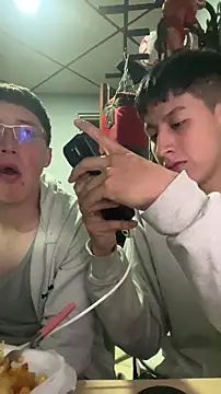 Snapshot of Stiven_017 chatting on 02-21-26, 02:24 Stiven 017 online show from 02-21-26, 02:24