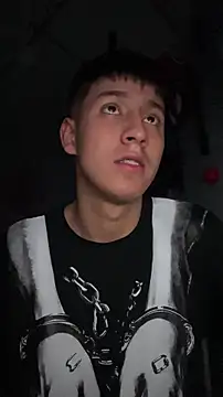 Snapshot of Stiven_017 chatting on 02-13-26, 01:05 Stiven 017 online show from 02-13-26, 01:05