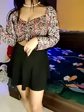 Snapshot of _sexy-baby chatting on 12-06-24, 02:33  sexy-baby online show from 12-06-24, 02:33