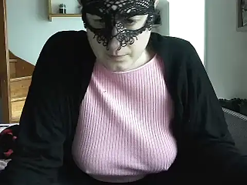 Snapshot of Lauzo21 chatting on 03-13-25, 07:53 Lauzo21 online show from 03-13-25, 07:53