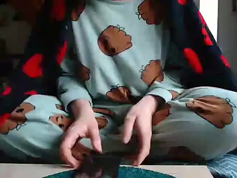 Lauzo21 online show from 02-13-26, 08:25