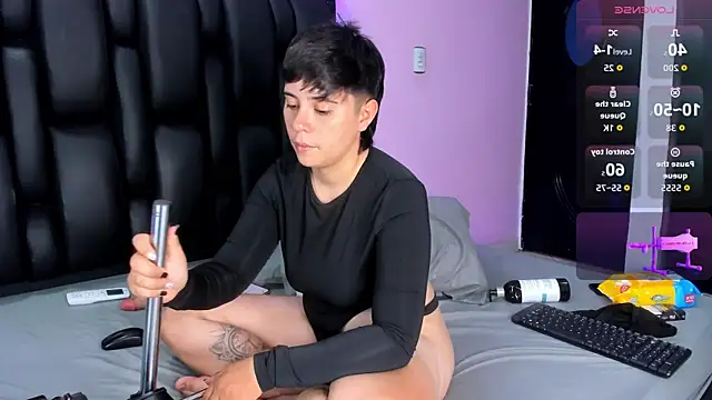 AbbySmiitth  online show from 09-29-25, 07:30