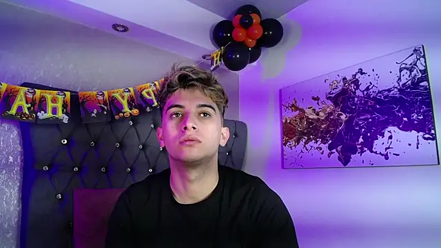 Snapshot of MrWilliseo chatting on 10-16-25, 01:30 MrWilliseo online show from 10-16-25, 01:30