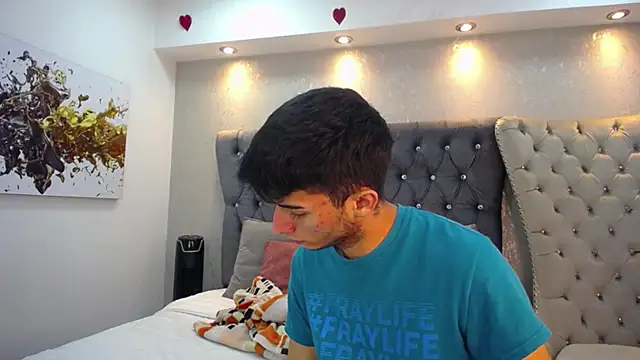 Snapshot of MrWilliseo chatting on 03-12-25, 07:14 MrWilliseo online show from 03-12-25, 07:14