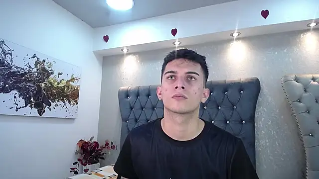 Snapshot of MrWilliseo chatting on 02-24-25, 07:30 MrWilliseo online show from 02-24-25, 07:30