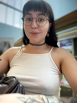 meow girl online show from 07-24-26, 10:33