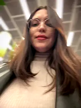 meow girl online show from 12-14-25, 05:07