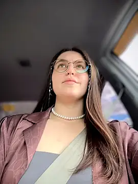 meow girl online show from 06-26-26, 11:16