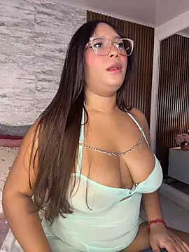 MadisonHunter2024 online show from 02-10-26, 07:46