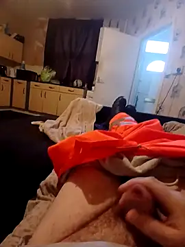 ADAMWILBY34 online show from 11-07-25, 07:46