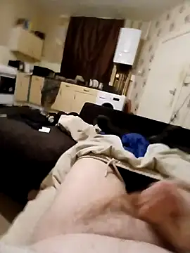 ADAMWILBY34 online show from 12-23-25, 08:35