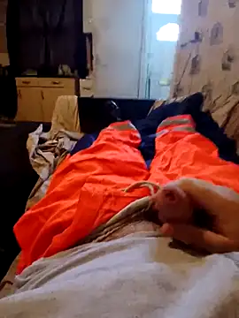 ADAMWILBY34 online show from 11-09-25, 08:40