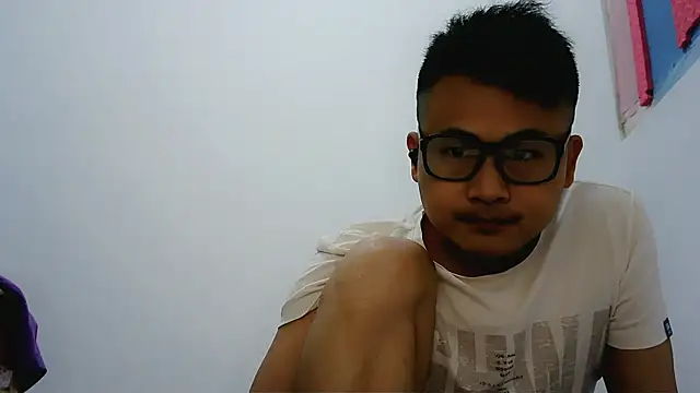 lixiaoshuai8 online show from 03-15-25, 03:37