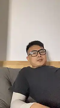 lixiaoshuai8 online show from 03-04-25, 03:15