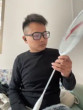 lixiaoshuai8 online show from 03-17-25, 05:34