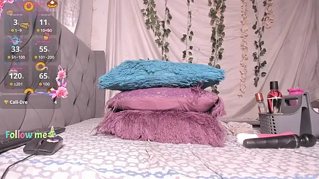 imtiffany w online show from 05-07-26, 01:58
