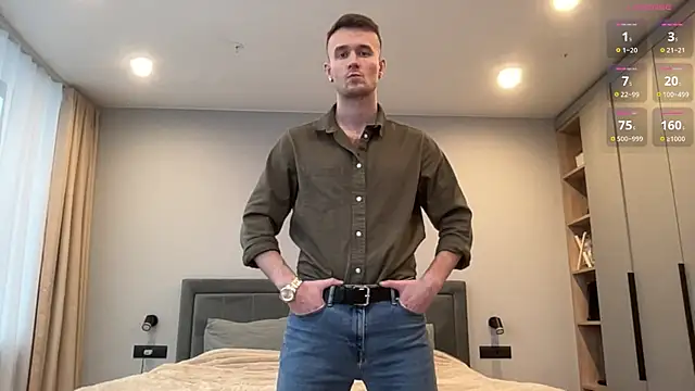 cute mark online show from 11-20-25, 12:17