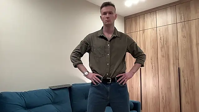 cute mark online show from 04-18-26, 07:40