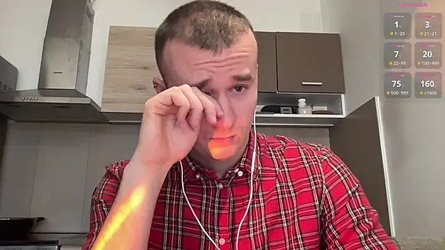 cute mark online show from 01-19-25, 08:29