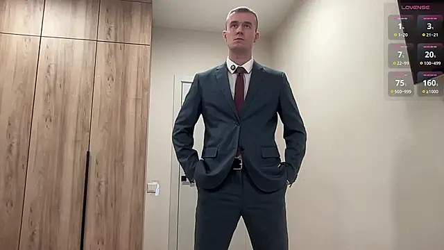 cute mark online show from 02-25-26, 04:07