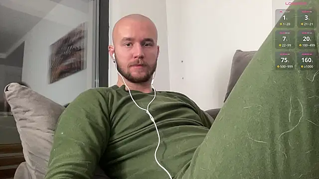 cute mark online show from 12-12-24, 04:26
