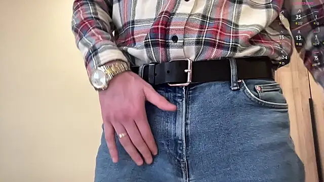 cute mark online show from 01-17-26, 01:26