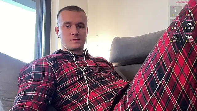 cute mark online show from 01-20-25, 09:24