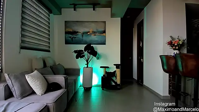 Snapshot of Maximo_Marcelo chatting on 02-20-25, 10:59 Maximo Marcelo online show from 02-20-25, 10:59