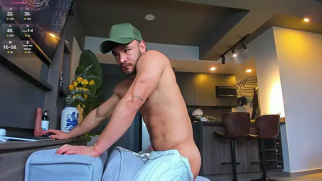 Maximo Marcelo online show from 01-12-26, 12:12