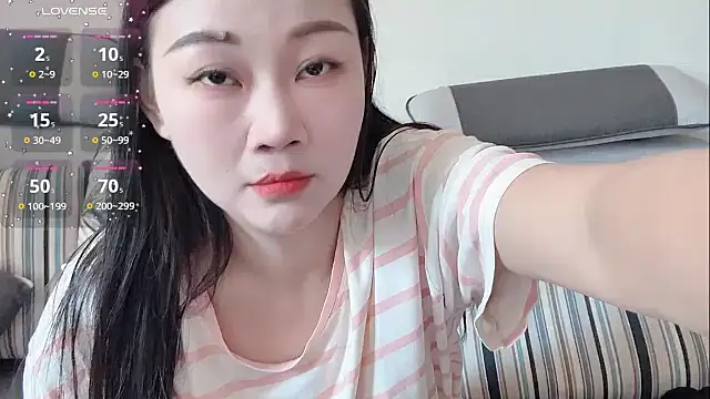 Snapshot of Kele-168 chatting on 07-22-26, 06:04 Kele-168 online show from 07-22-26, 06:04