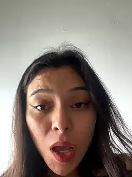 Snapshot of adry_moon666 chatting on 09-16-25, 06:42 adry moon666 online show from 09-16-25, 06:42