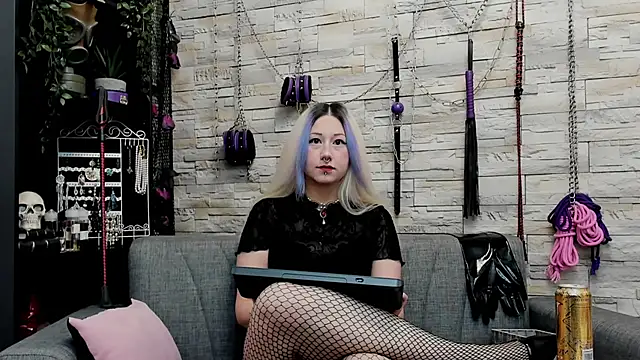 CruelMistress online show from 01-12-26, 01:45