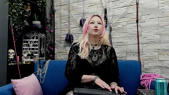 CruelMistress online show from 01-12-25, 12:39
