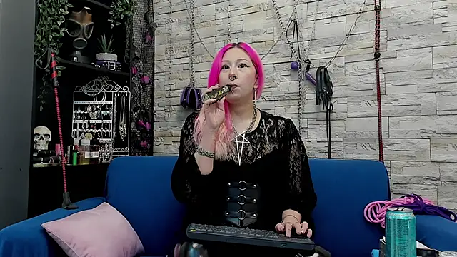 CruelMistress online show from 12-20-24, 12:30
