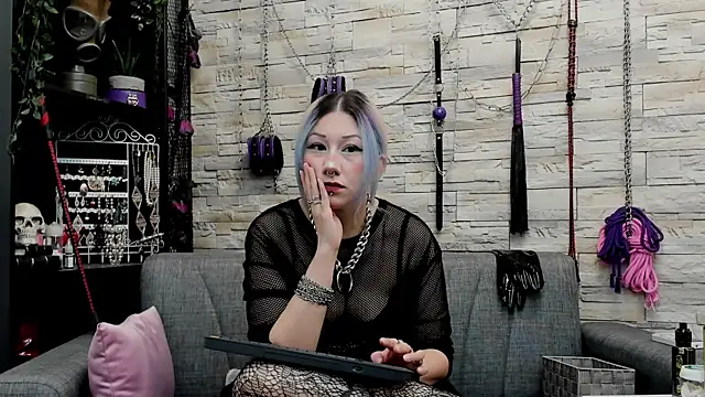 CruelMistress online show from 12-19-25, 12:36