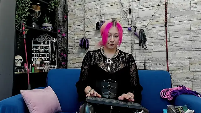 CruelMistress online show from 12-20-24, 03:36