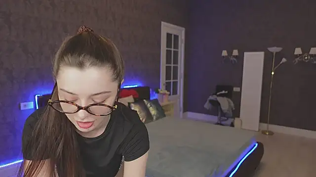 DinaCandy online show from 03-02-25, 11:19