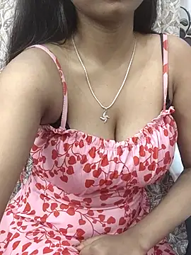 Snapshot of Ishaani_0 chatting on 03-13-25, 06:23 Ishaani 0 online show from 03-13-25, 06:23