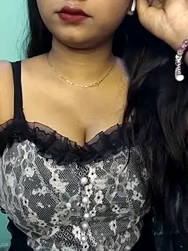 Snapshot of Ishaani_0 chatting on 02-03-26, 06:35 Ishaani 0 online show from 02-03-26, 06:35