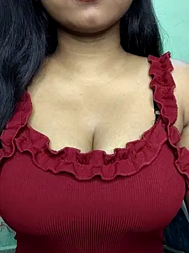 Ishaani 0 online show from 12-21-25, 12:29