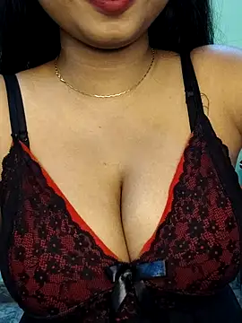 Snapshot of Ishaani_0 chatting on 01-16-26, 08:35 Ishaani 0 online show from 01-16-26, 08:35