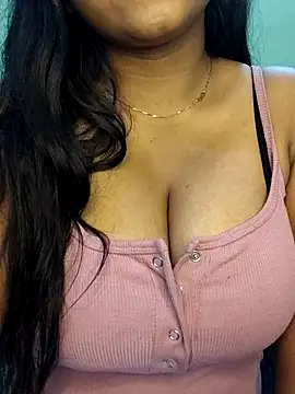 Snapshot of Ishaani_0 chatting on 02-21-26, 04:20 Ishaani 0 online show from 02-21-26, 04:20