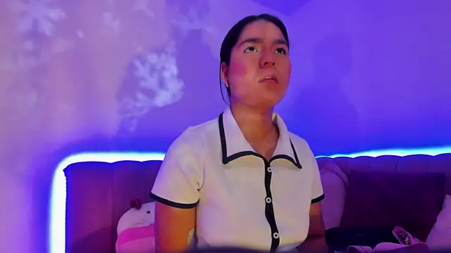 Snapshot of HayamiKioto chatting on 12-15-25, 02:12 HayamiKioto online show from 12-15-25, 02:12