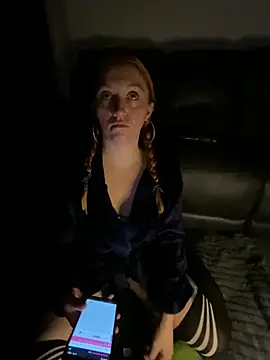 Stoner BarbieXX online show from 11-11-25, 10:37