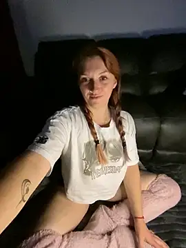 Stoner BarbieXX online show from 09-10-25, 09:25