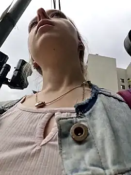 Public Katrisha online show from 10-22-25, 03:33