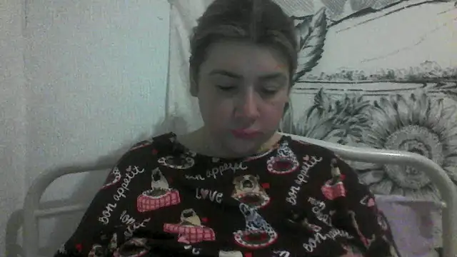 CamilaCherryX online show from 11-14-25, 09:07