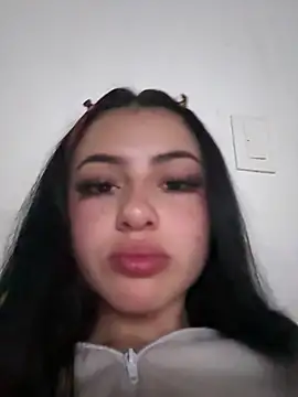 myeimmy 33 online show from 03-06-26, 01:00