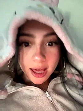 myeimmy 33 online show from 11-06-25, 10:36