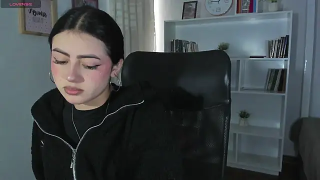 myeimmy 33 online show from 02-10-25, 05:41